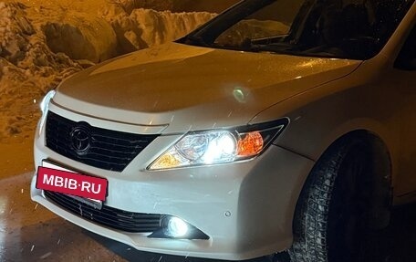 Toyota Camry, 2014 год, 1 550 000 рублей, 5 фотография