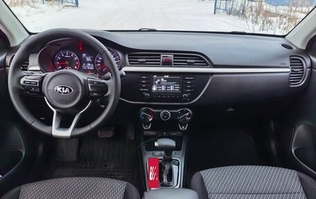 KIA Rio IV, 2018 год, 1 050 000 рублей, 12 фотография