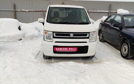 Suzuki Wagon R VI, 2019 год, 900 000 рублей, 17 фотография