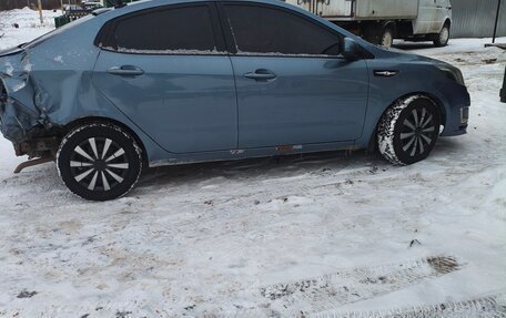 KIA Rio III рестайлинг, 2014 год, 300 000 рублей, 3 фотография