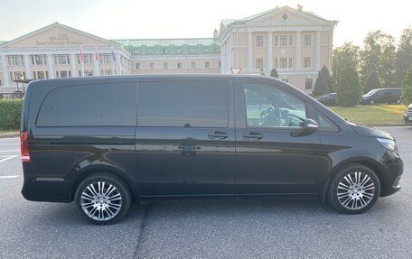 Mercedes-Benz V-Класс, 2016 год, 3 290 000 рублей, 9 фотография