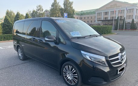 Mercedes-Benz V-Класс, 2016 год, 3 290 000 рублей, 10 фотография