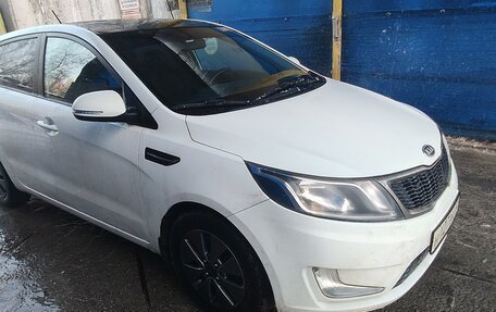 KIA Rio III рестайлинг, 2012 год, 700 000 рублей, 3 фотография