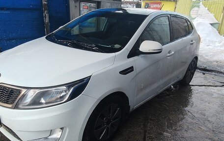 KIA Rio III рестайлинг, 2012 год, 700 000 рублей, 2 фотография