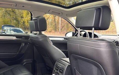 Volkswagen Touareg III, 2015 год, 4 000 000 рублей, 5 фотография