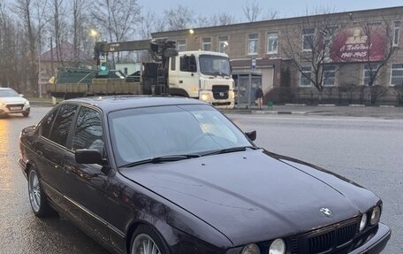 BMW 5 серия, 1994 год, 595 000 рублей, 1 фотография