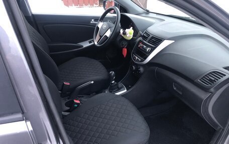 Hyundai Solaris II рестайлинг, 2011 год, 580 000 рублей, 8 фотография