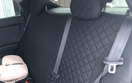 Hyundai Solaris II рестайлинг, 2011 год, 580 000 рублей, 11 фотография