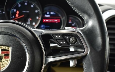 Porsche Cayenne III, 2015 год, 3 224 900 рублей, 16 фотография