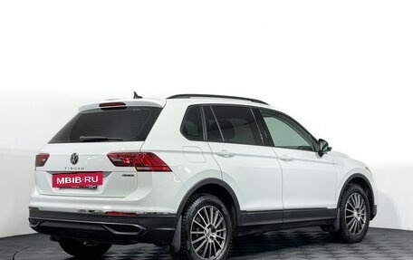 Volkswagen Tiguan II, 2021 год, 3 447 000 рублей, 5 фотография