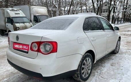 Volkswagen Jetta VI, 2009 год, 529 000 рублей, 6 фотография