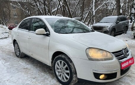 Volkswagen Jetta VI, 2009 год, 529 000 рублей, 5 фотография