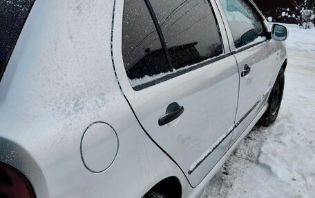 Skoda Fabia I, 2002 год, 310 000 рублей, 6 фотография