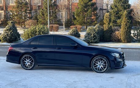 Mercedes-Benz E-Класс, 2019 год, 2 950 000 рублей, 8 фотография