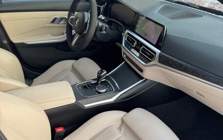 BMW 3 серия, 2019 год, 3 670 000 рублей, 10 фотография