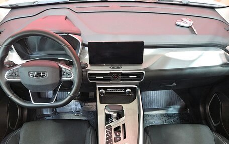 Geely Coolray I, 2022 год, 1 719 000 рублей, 9 фотография