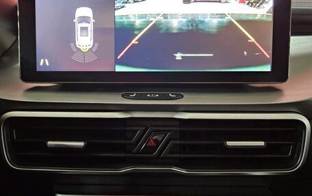 Geely Coolray I, 2022 год, 1 719 000 рублей, 15 фотография