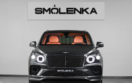 Bentley Bentayga I, 2021 год, 46 000 000 рублей, 3 фотография