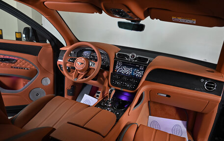 Bentley Bentayga I, 2021 год, 46 000 000 рублей, 9 фотография