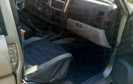 Mitsubishi Pajero Sport II рестайлинг, 2005 год, 1 400 000 рублей, 26 фотография