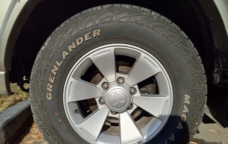 Mitsubishi Pajero Sport II рестайлинг, 2005 год, 1 400 000 рублей, 18 фотография