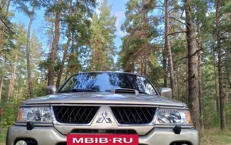 Mitsubishi Pajero Sport II рестайлинг, 2005 год, 1 400 000 рублей, 40 фотография