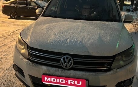Volkswagen Tiguan I, 2012 год, 1 500 000 рублей, 2 фотография