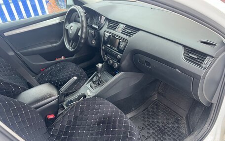 Skoda Octavia, 2015 год, 1 100 000 рублей, 8 фотография