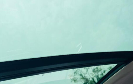 BMW 1 серия, 2022 год, 1 950 000 рублей, 16 фотография