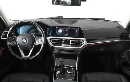 BMW 3 серия, 2020 год, 3 499 000 рублей, 10 фотография