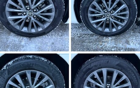 Toyota Camry, 2017 год, 2 290 000 рублей, 16 фотография