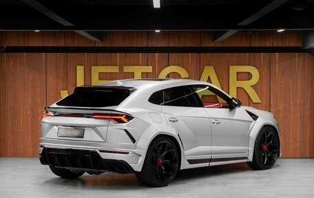 Lamborghini Urus I, 2021 год, 30 000 000 рублей, 12 фотография