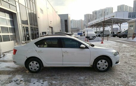 Skoda Octavia, 2017 год, 1 310 000 рублей, 6 фотография