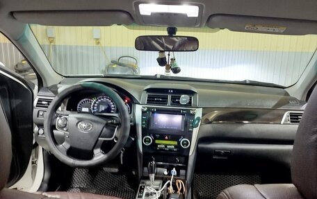 Toyota Camry, 2014 год, 1 550 000 рублей, 5 фотография