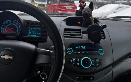 Chevrolet Spark III, 2013 год, 620 000 рублей, 5 фотография