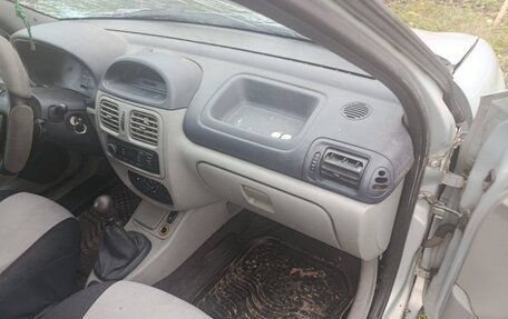 Renault Symbol I, 2002 год, 145 000 рублей, 4 фотография