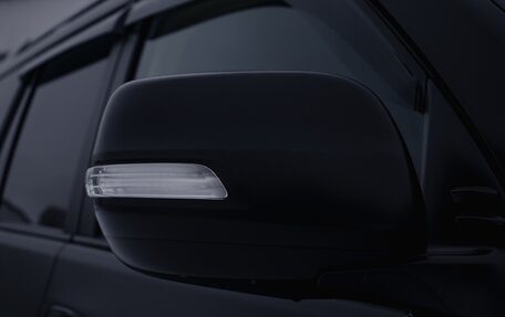 Toyota Land Cruiser Prado 150 рестайлинг 2, 2021 год, 6 100 000 рублей, 5 фотография