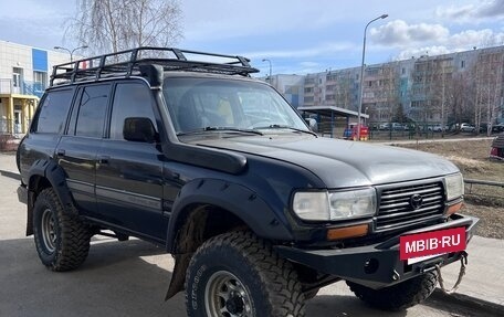 Toyota Land Cruiser 80 рестайлинг, 1996 год, 1 750 000 рублей, 8 фотография