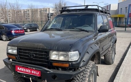 Toyota Land Cruiser 80 рестайлинг, 1996 год, 1 750 000 рублей, 9 фотография