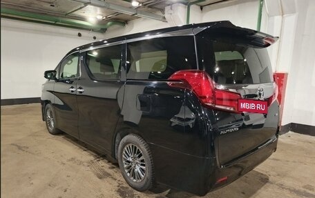 Toyota Alphard III, 2021 год, 5 300 000 рублей, 3 фотография