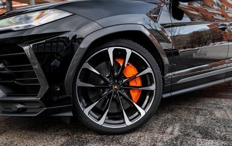 Lamborghini Urus I, 2021 год, 27 500 000 рублей, 3 фотография