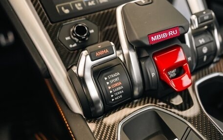 Lamborghini Urus I, 2021 год, 27 500 000 рублей, 21 фотография