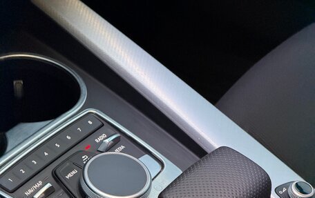 Audi A4, 2017 год, 2 150 000 рублей, 5 фотография