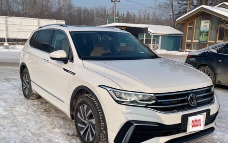 Volkswagen Tiguan II, 2021 год, 3 270 000 рублей, 5 фотография