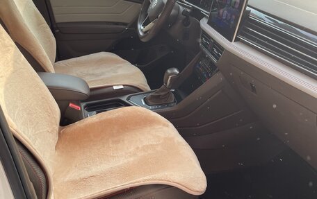 Volkswagen Tiguan II, 2021 год, 3 270 000 рублей, 20 фотография