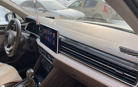 Volkswagen Tiguan II, 2021 год, 3 270 000 рублей, 21 фотография