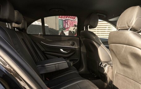 Mercedes-Benz E-Класс, 2018 год, 3 420 000 рублей, 7 фотография