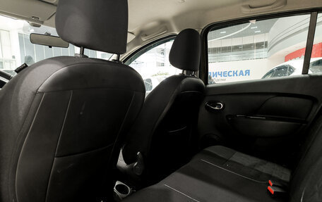 Renault Sandero II рестайлинг, 2016 год, 1 061 000 рублей, 15 фотография