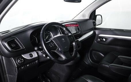 Peugeot Traveller I, 2020 год, 3 590 000 рублей, 20 фотография