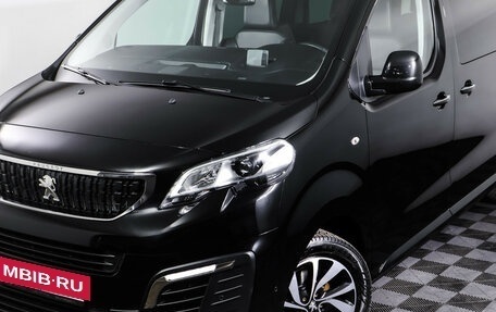 Peugeot Traveller I, 2020 год, 3 590 000 рублей, 29 фотография